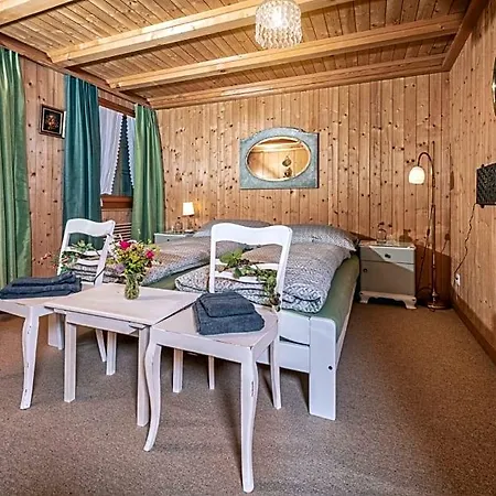 Deheimelig Bed & Breakfast Huttwil