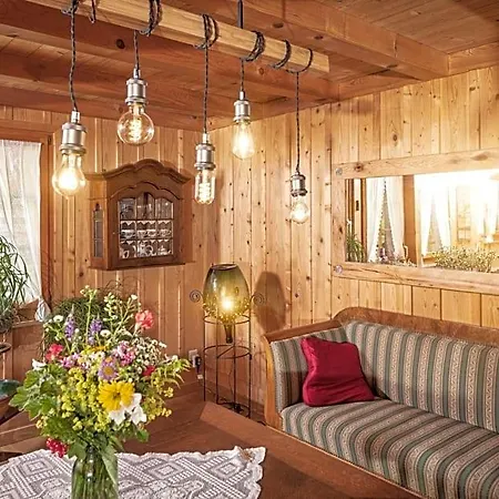 Bed & Breakfast Deheimelig Huttwil