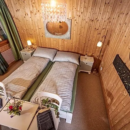 Bed & Breakfast Deheimelig Huttwil